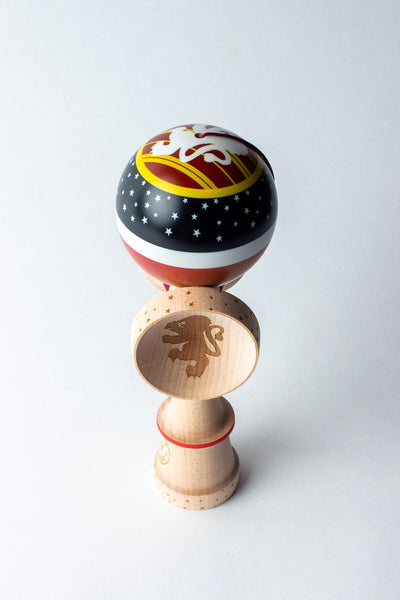 Sweets Lab V35 - Lion AMPED Kendama
